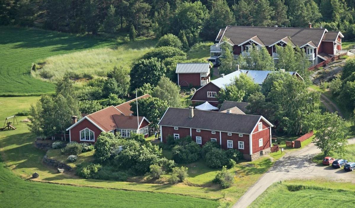 Saaristohotelli Vaihela Velkua Exterior photo