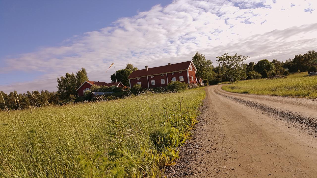 Saaristohotelli Vaihela Velkua Exterior photo